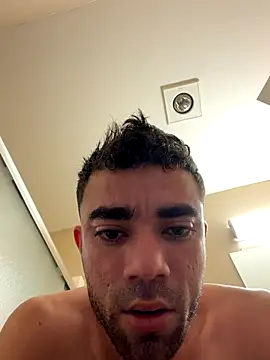 kelvin971011 online show from 8, 11, 2025