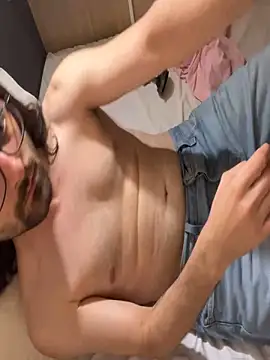 Frankieyyy1 online show from 8, 10, 2025