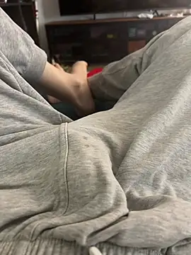 Frankieyyy1 online show from 19, 6, 2026