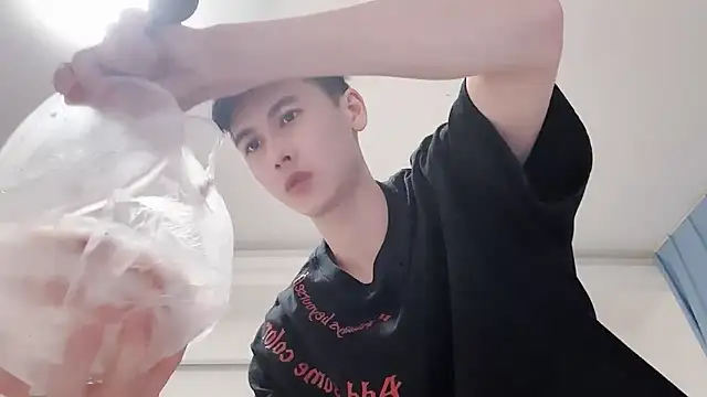 xiaojie2563 online show from 6, 8, 2026