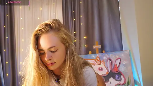 Snapshot of AliciaMellow chatting on 14, 3, 2026 AliciaMellow online show from 14, 3, 2026