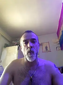 Snapshot of GabyCollado5 chatting on 12, 9, 2025 GabyCollado5 online show from 12, 9, 2025