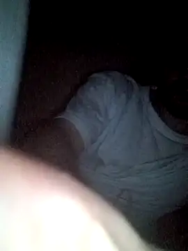 Snapshot of Zig97495 chatting on 8, 11, 2025 Zig97495 online show from 8, 11, 2025