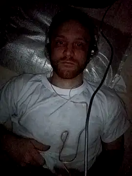 Snapshot of Zig97495 chatting on 11, 11, 2025 Zig97495 online show from 11, 11, 2025