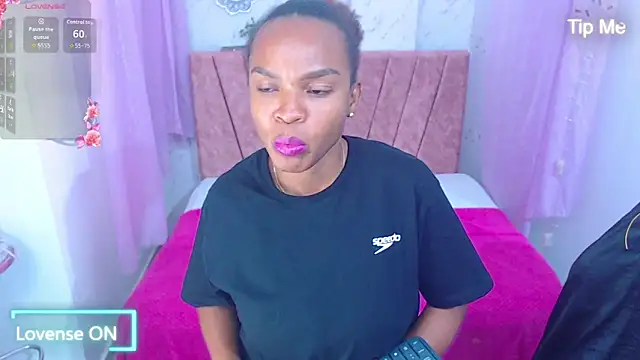 mia  thomson  online show from 8, 4, 2026