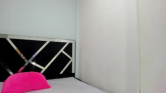 iisabella noa online show from 13, 9, 2025