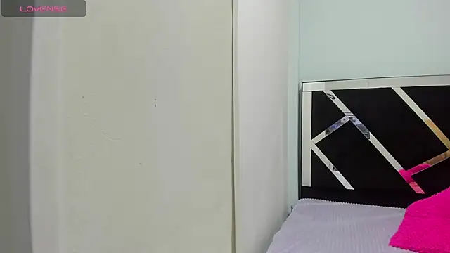 iisabella noa online show from 21, 10, 2025