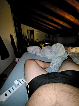 giova17cm online show from 6, 10, 2025