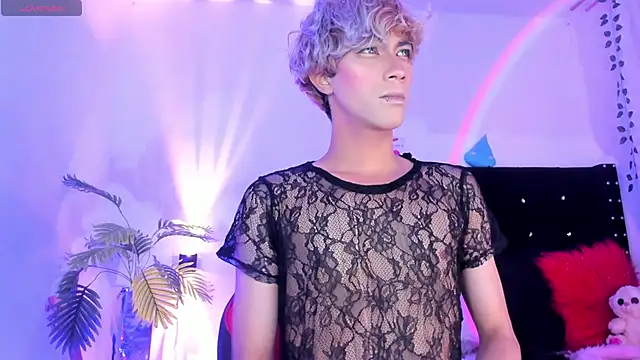 Snapshot of Cooperrosscute233 chatting on 1, 2, 2026 Cooperrosscute233 online show from 1, 2, 2026