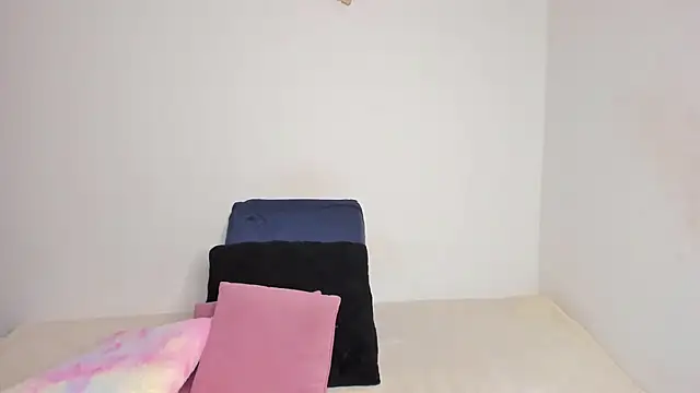 Brandy brown  online show from 10, 11, 2025