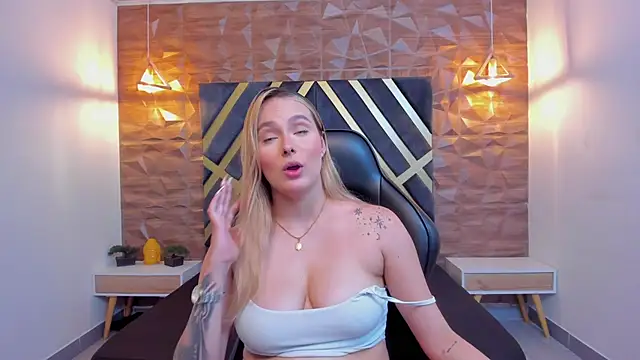 Snapshot of Emmaa_white_ chatting on 16, 1, 2026 Emmaa white online show from 16, 1, 2026