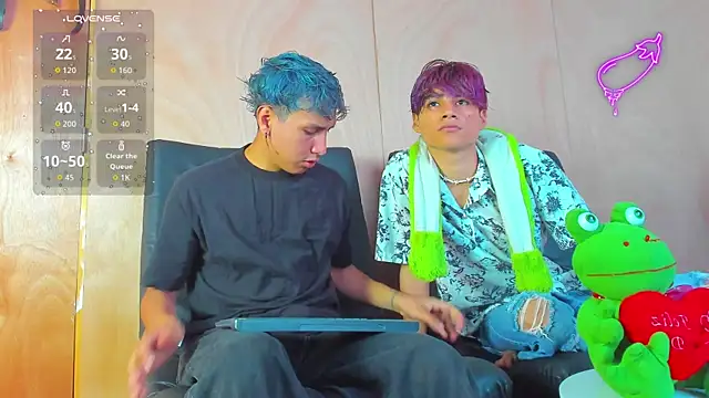 spicy adonhis online show from 23, 9, 2025