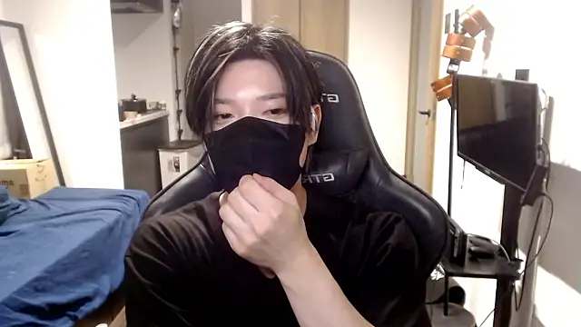 Mei-Tanaka online show from 4, 10, 2025