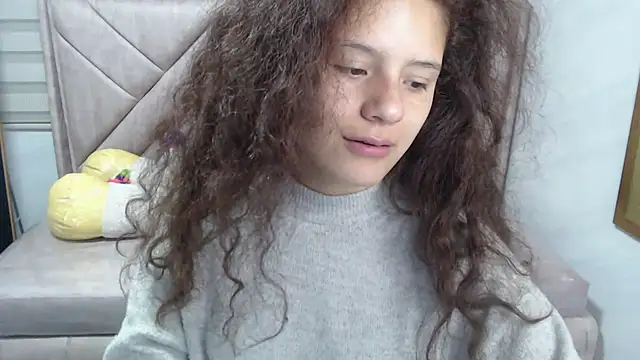 Velvet Moon V online show from 19, 9, 2025