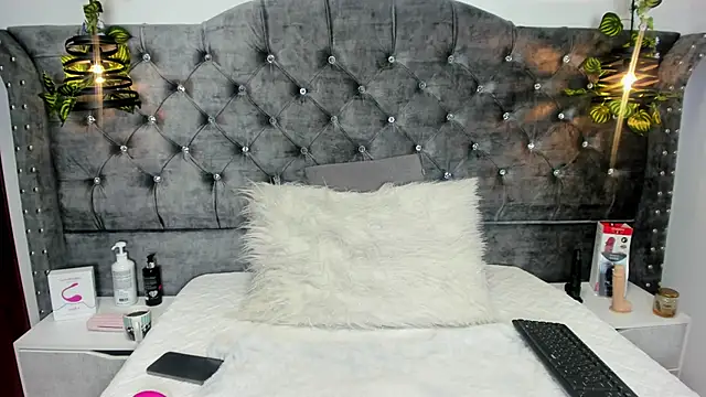 Blushhabex online show from 15, 4, 2026