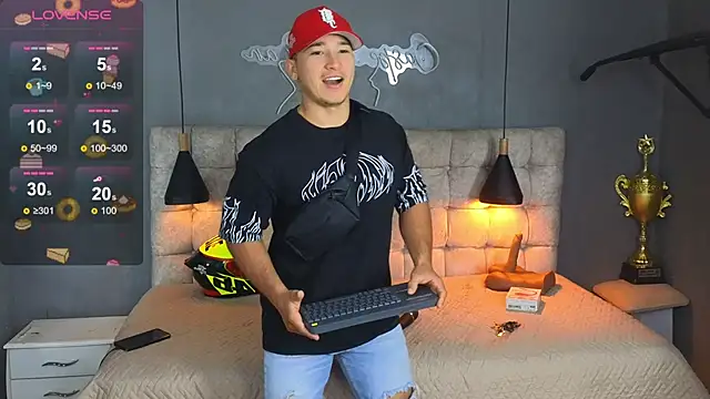 Horny nick18 online show from 20, 12, 2025