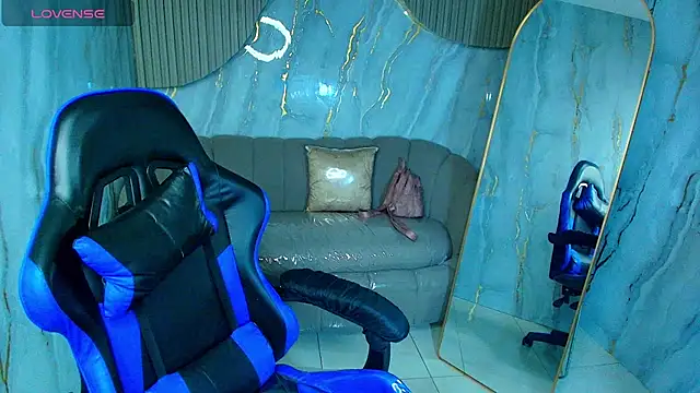 valentina r  online show from 20, 12, 2025