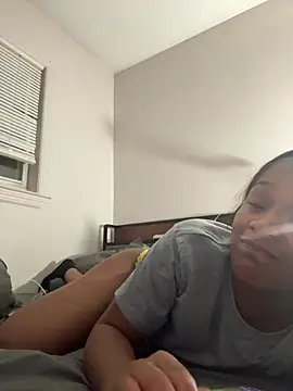 PrettyBabriexox online show from 1, 12, 2025