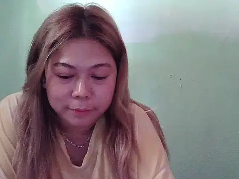 Snapshot of mimi15 chatting on 7, 7, 2026 mimi15 online show from 7, 7, 2026