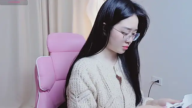 Miu-999 online show from 27, 2, 2026