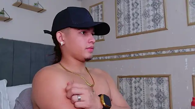 Riky Strong online show from 5, 11, 2025