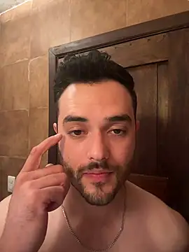 acmello83 online show from 22, 4, 2026