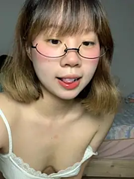 Snapshot of zhaomosheng125216 chatting on 6, 7, 2026 zhaomosheng125216 online show from 6, 7, 2026
