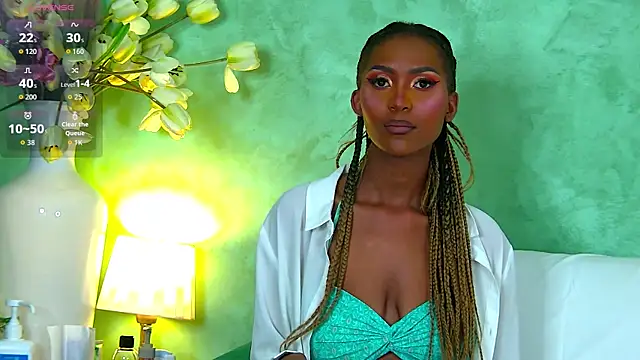 Izzie Sugar online show from 10, 9, 2025