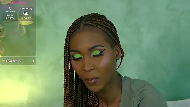 Izzie Sugar online show from 30, 10, 2025