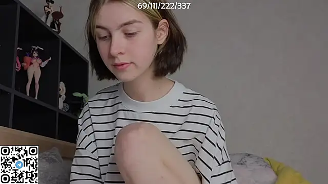 Snapshot of bertamimi chatting on 4, 10, 2025 bertamimi online show from 4, 10, 2025