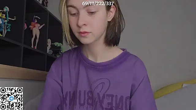 Snapshot of bertamimi chatting on 30, 10, 2025 bertamimi online show from 30, 10, 2025