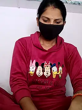 poojam93 online show from 25, 11, 2025