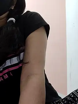 poojam93 online show from 9, 2, 2026