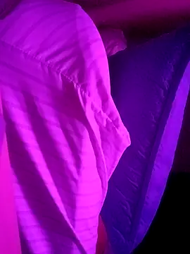 sarahkat86 online show from 18, 9, 2025