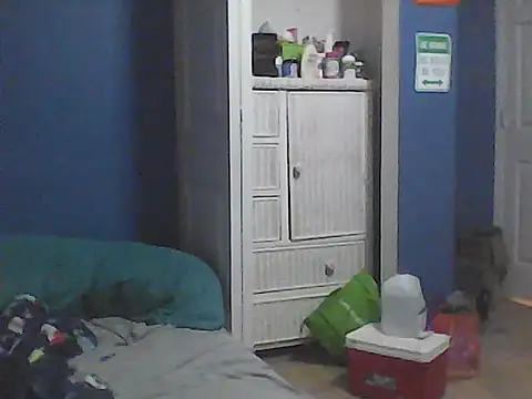 sarahkat86 online show from 9, 10, 2025