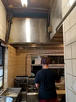 sarahkat86 online show from 2, 12, 2025