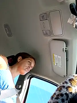 sarahkat86 online show from 11, 1, 2026