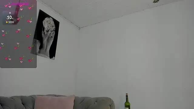 Jade rey  online show from 18, 12, 2025