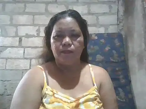Snapshot of xxbernxxx chatting on 8, 7, 2026 xxbernxxx online show from 8, 7, 2026