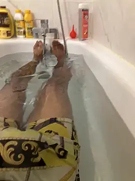 Snapshot of metissebmlongue chatting on 25, 9, 2025 metissebmlongue online show from 25, 9, 2025