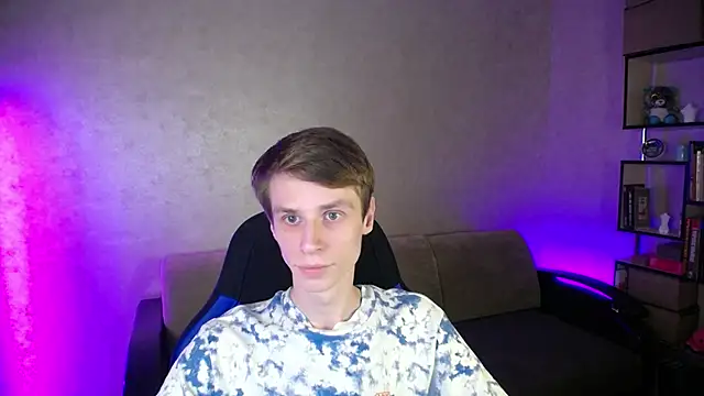 Snapshot of yes_cute_boy_ chatting on 16, 10, 2025 yes cute boy online show from 16, 10, 2025