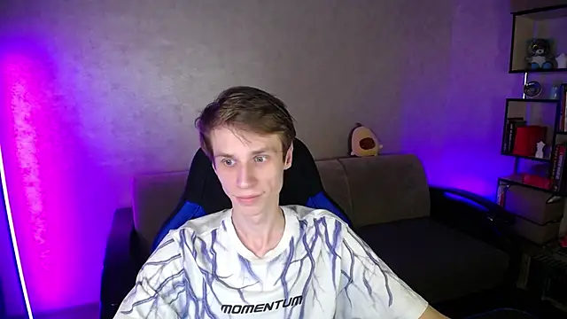 Snapshot of yes_cute_boy_ chatting on 29, 10, 2025 yes cute boy online show from 29, 10, 2025