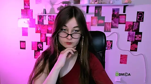 lilith diva online show from 15, 4, 2026