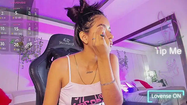 mia rousse25 online show from 17, 2, 2026