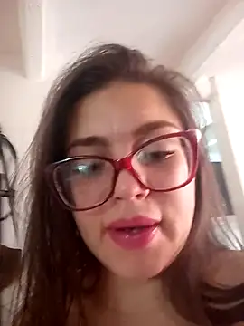 Snapshot of Laia__hadid chatting on 28, 9, 2025 Laia hadid online show from 28, 9, 2025