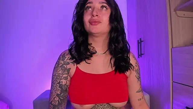 scarlett Collinss online show from 27, 3, 2026