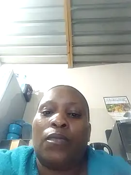 Snapshot of Yummyboomsbb chatting on 3, 7, 2026 Yummyboomsbb online show from 3, 7, 2026