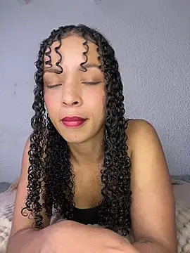 Yasmin777  online show from 22, 2, 2026