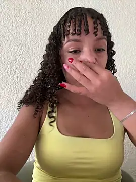 Yasmin777  online show from 14, 4, 2026