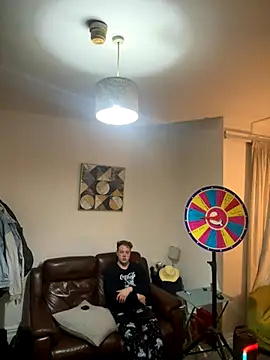 yourmaster2025 online show from 17, 10, 2025